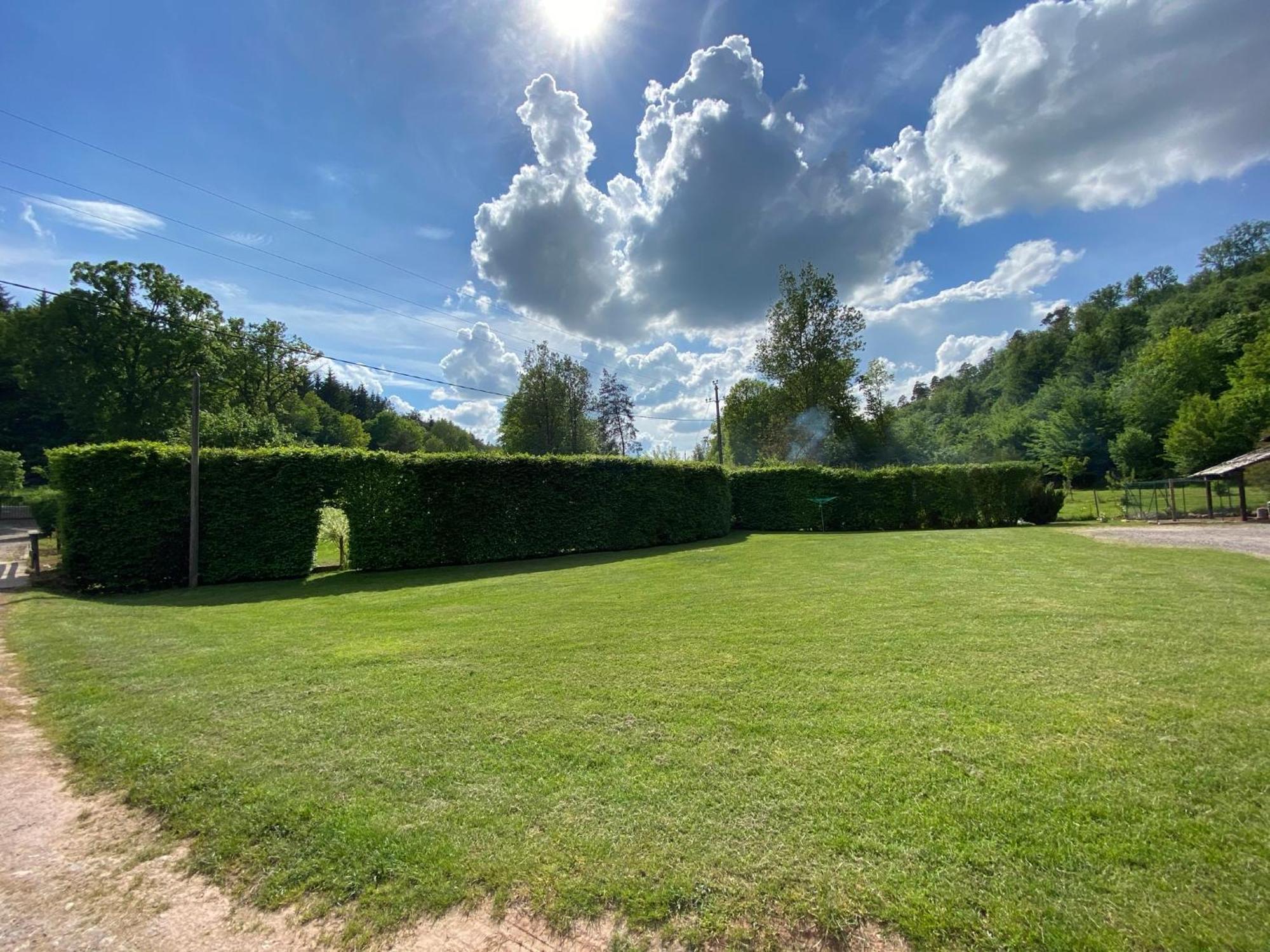 Le Chalet Du Bonheur A Soucht Buitenkant foto